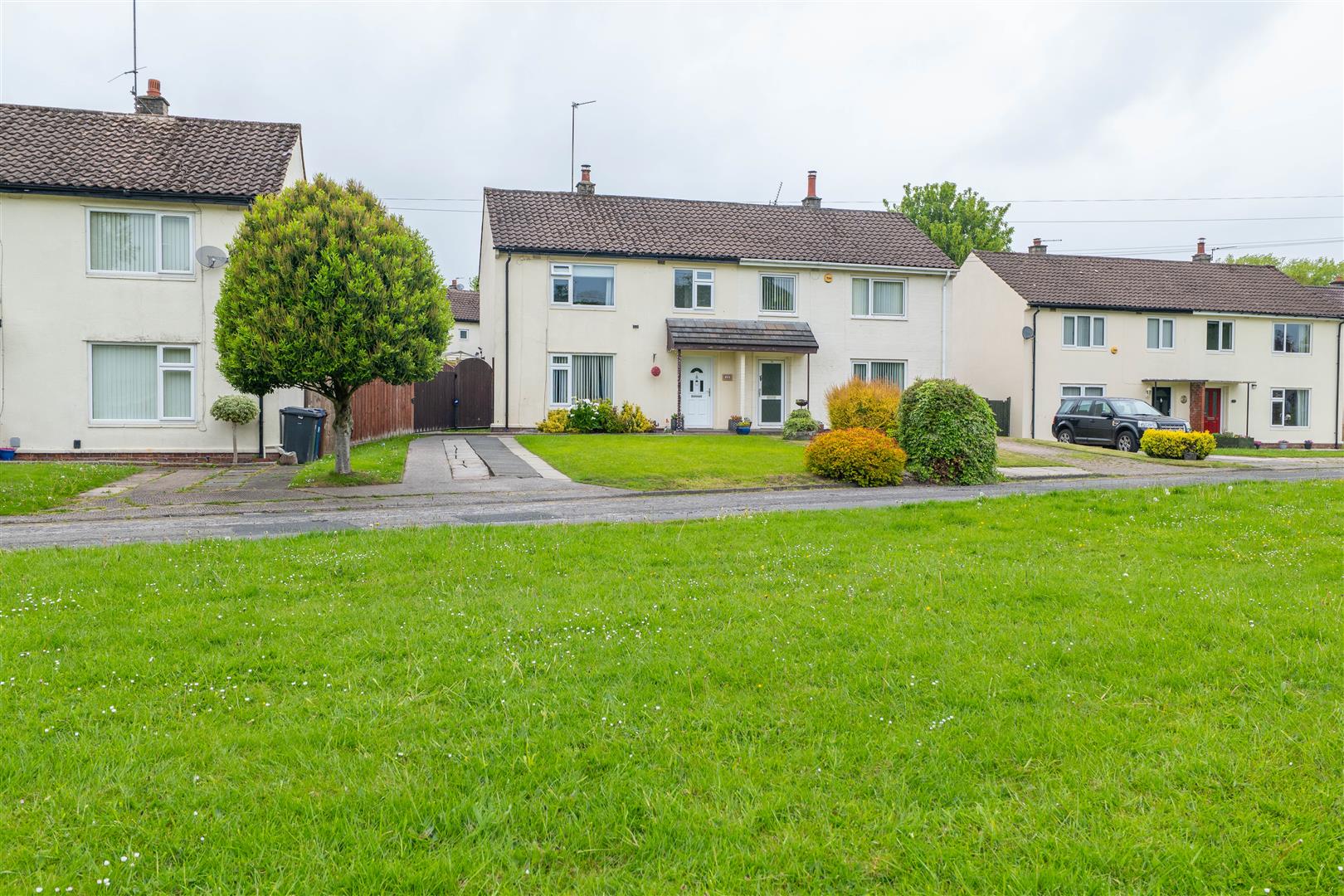 Low Green, Leyland